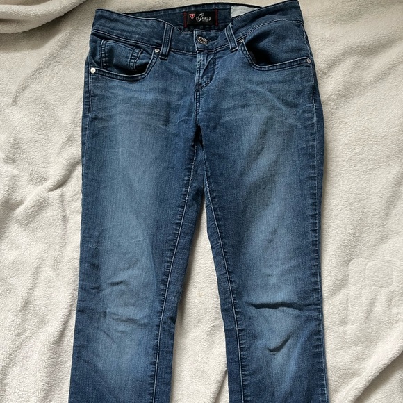 Guess - Medium wash denim - Picture 2 of 5
